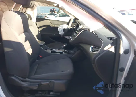 2021 Chevrolet Malibu Fwd Lt from USA, damaged, VIN 1G1ZD5ST2MF069882